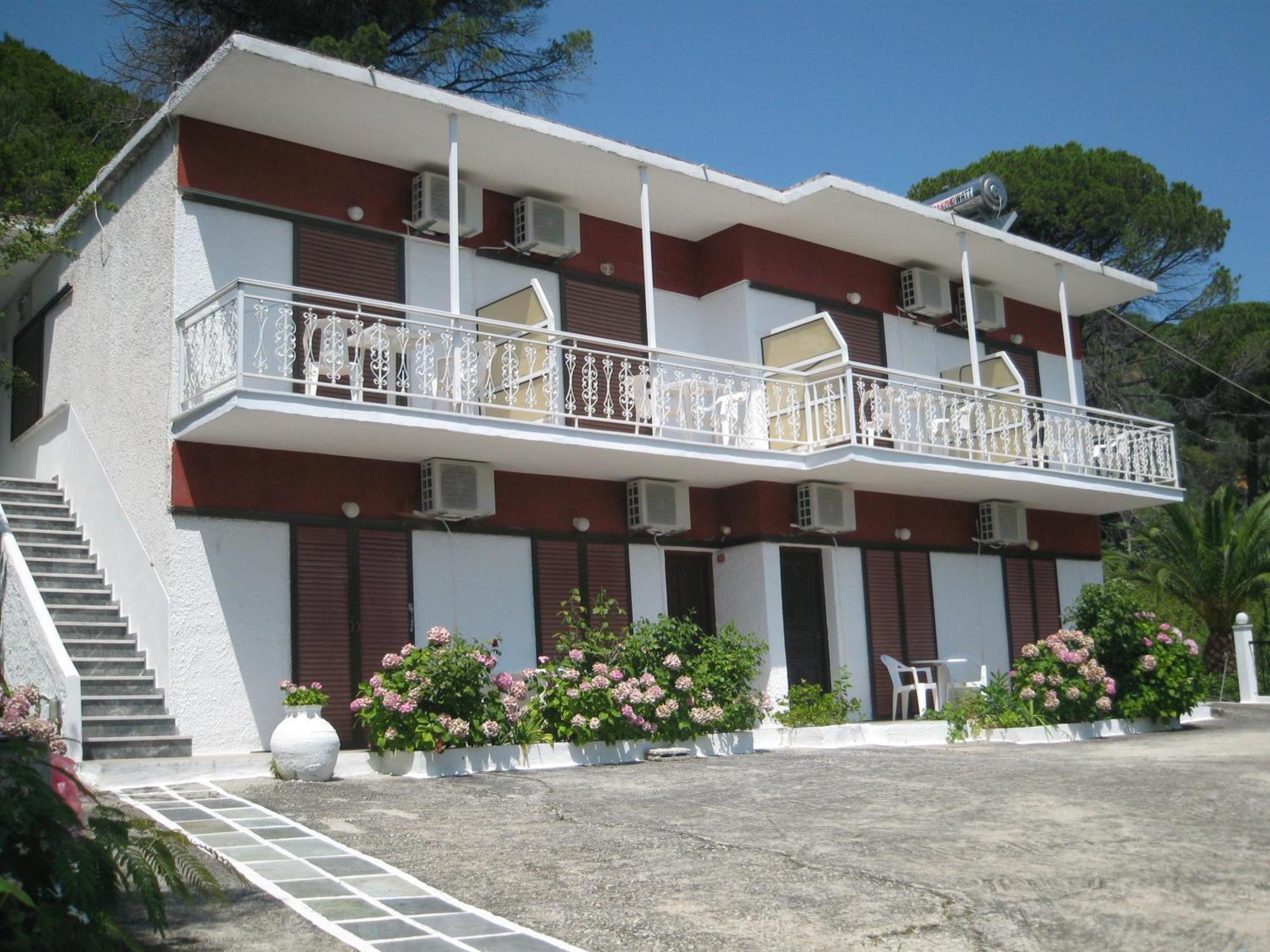 Bellina Studios Agia Paraskevi  Exterior photo