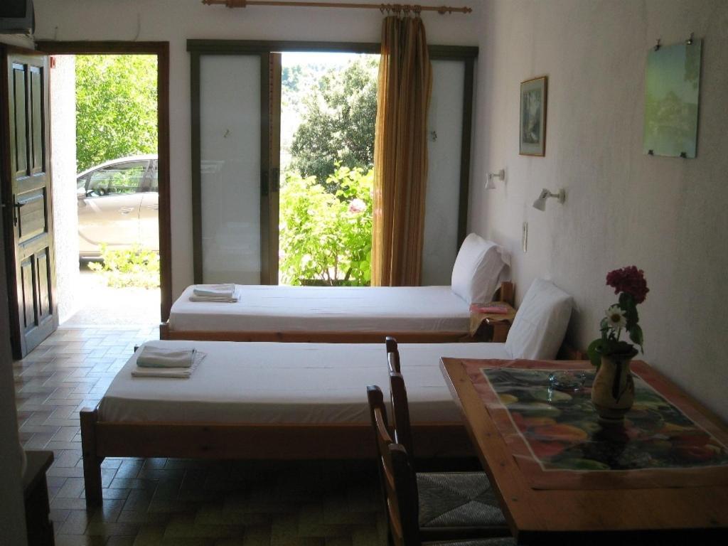 Bellina Studios Agia Paraskevi  Room photo